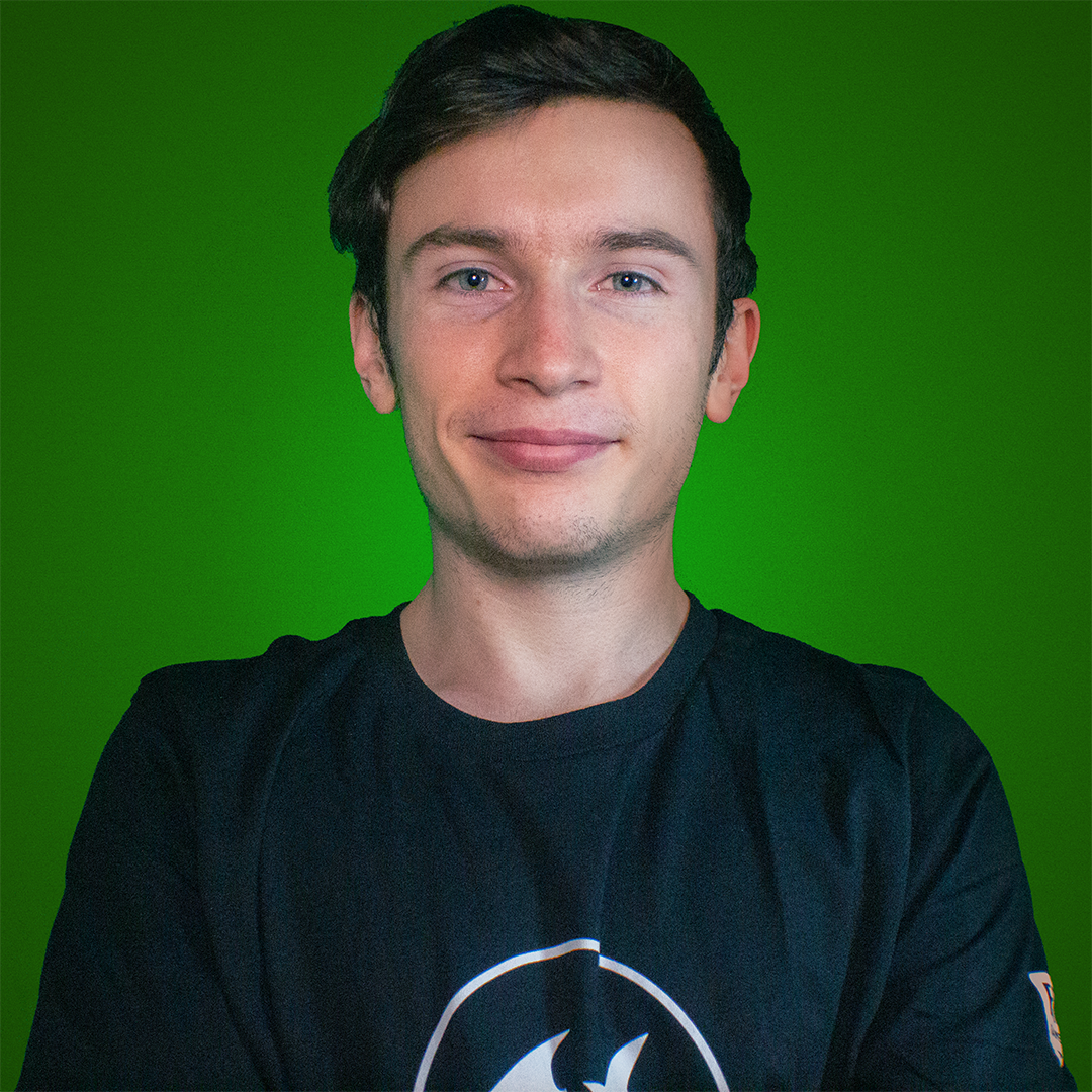 Photo Headshot of Nicky Jushchyshyn